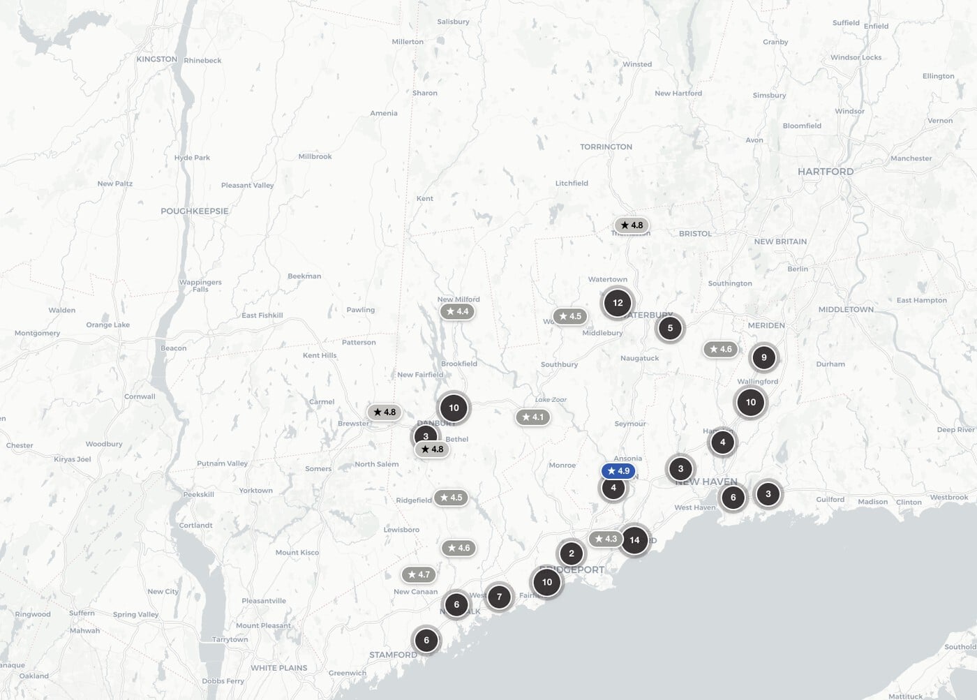 The Customer Clarity benchmarking map: every dealer in the market pinned with its rating, this store highlighted in blue.